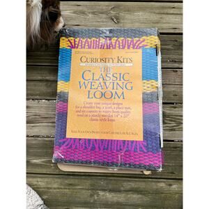 14" x 20" Curiosity Kits Classic Weaving Loom Vintage Wooden Complete